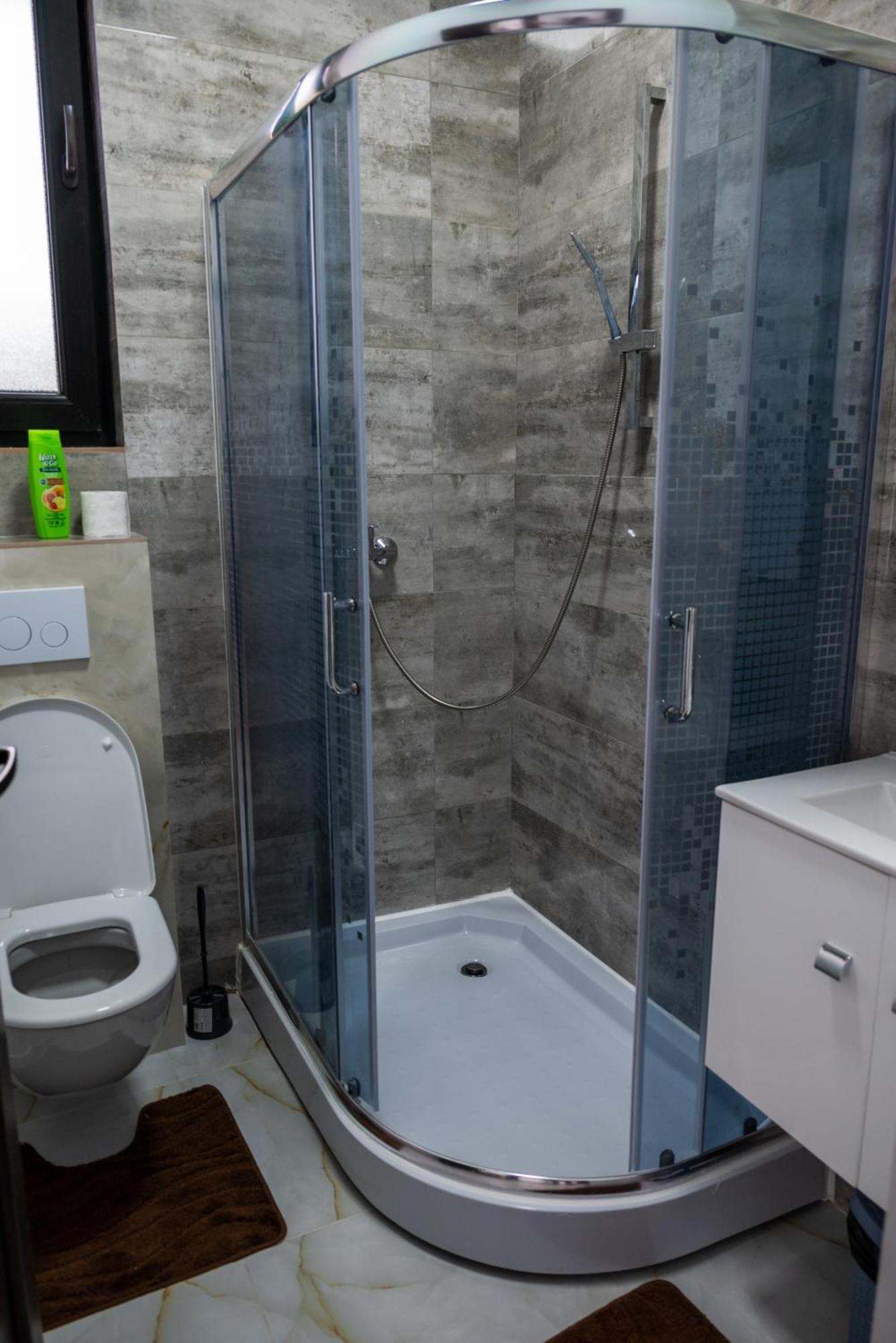 Regal Guest House Сигіт Екстер'єр фото